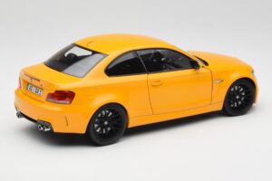 BMW 1M Coupe E82 Kollane Minichamps 1:18 110020026 Metall - pilt 3/8