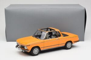 BMW 2002 E10 Kabriolett Colorado Oranž AUTOart 1:18 80430300713 Metall - pilt 8/8