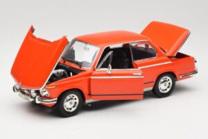 BMW 2002 E10 ti Oranž Anson 1:18 30386 Metall - pilt 2/8