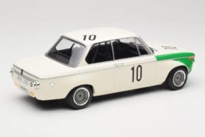 BMW 2002 Tii E10 #10 H. Hahne / D. Quester Winners Nurburgring 1968 Minichamps 1:18 155682710 Metall - pilt 2/6