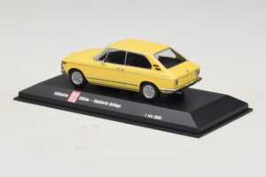 BMW 2002 Touring Kollane Minichamps 1:43 403021115 Metall - pilt 3/4