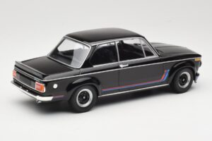 BMW 2002 Turbo Must Minichamps 1:18 155026204 Metall - pilt 2/6