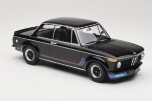 BMW 2002 Turbo Must Minichamps 1:18 155026204 Metall - pilt 4/6