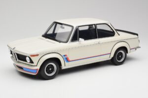 BMW 2002 Turbo E10 Chamonix Valge Otto 1:12 G077 Vaik
