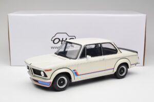 BMW 2002 Turbo E10 Chamonix Valge Otto 1:12 G077 Vaik - pilt 5/5