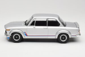 BMW 2002 Turbo E10 Hõbedane Minichamps 1:18 155026201 Metall - pilt 3/6