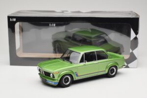 BMW 2002 Turbo Green Metallic Minichamps 1:18 155026206 Metall - pilt 6/6