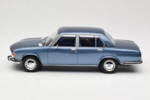 BMW 2500 E3 Blue Metallic BoS Models 1:18 BOS030 Vaik - pilt 3/6