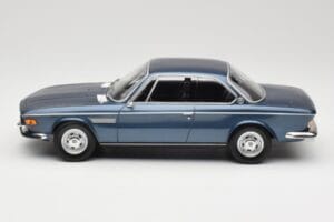BMW 2800 CS E9 Sinine Metallic Minichamps 1:18 155028032 Metall - pilt 3/6
