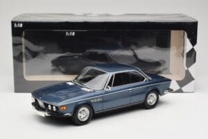 BMW 2800 CS E9 Sinine Metallic Minichamps 1:18 155028032 Metall - pilt 6/6