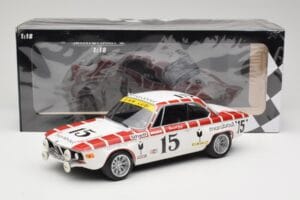 BMW 2800 CS E9 #15 Team Marabout Gaye / S. Braillard 24 Hours of Spa 1972 Minichamps 1:18 155722715 Metall - pilt 6/6
