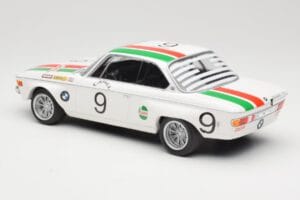 BMW 2800 CS E9 #9 Castrol BMW T. Moorkens / E. Haxhe 24 Hours of Spa 1971 Minichamps 1:18 155712709 Metall - pilt 5/6