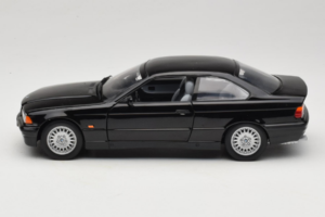BMW 3 Series E36 Coupe Must UT Models 1:18 BMW009 Metall - pilt 4/8