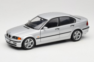 BMW 3 Series E46 Hõbedane UT Models 1:18 80439421535 Metall