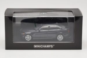 BMW 3 Series E90 Dark Blue Metallic Minichamps 1:43 80420392151-R Metall - pilt 5/5