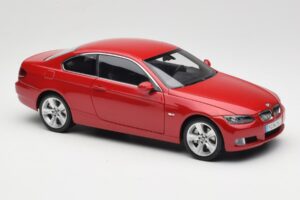 BMW 3 Series E92 Punane Kyosho 1:18 80430407219 Metall - pilt 6/8