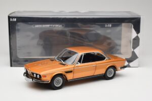 BMW 3.0 CSi E9 Gold Metallic Minichamps 1:18 180029027 Metall - pilt 8/8