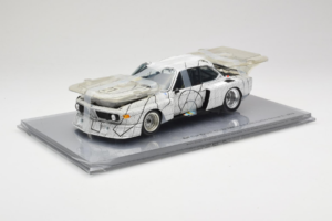 BMW 3.0 CSL Art Car Frank Stella Minichamps 1:18 80430150928 Metall - pilt 2/6
