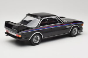 BMW 3.0 CSL E9 Must Minichamps 1:18 155028134 Metall - pilt 2/6