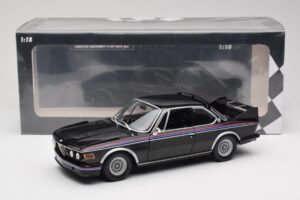 BMW 3.0 CSL E9 Must Minichamps 1:18 180029025 Metall - pilt 8/8