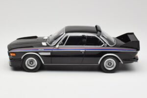 BMW 3.0 CSL E9 Must Minichamps 1:18 155028134 Metall - pilt 3/6