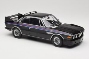 BMW 3.0 CSL E9 Must Minichamps 1:18 155028134 Metall - pilt 4/6
