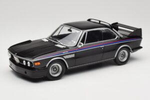 BMW 3.0 CSL E9 Must Minichamps 1:18 155028134 Metall