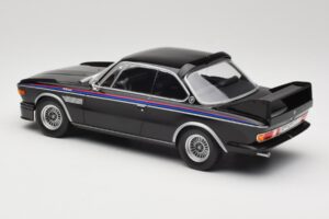 BMW 3.0 CSL E9 Must Minichamps 1:18 155028134 Metall - pilt 5/6