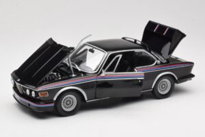 BMW 3.0 CSL E9 Must Minichamps 1:18 180029025 Metall - pilt 2/8