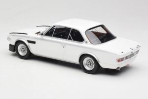 BMW 3.0 CSL E9 Chamonix White Otto 1:18 OT1145 Vaik - pilt 5/6