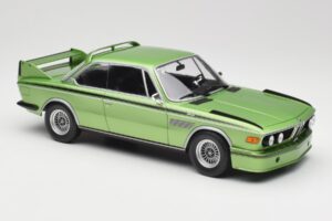 BMW 3.0 CSL E9 Green Metallic Minichamps 1:18 155028132 Metall - pilt 4/6