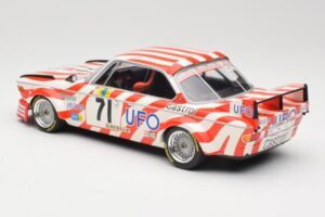 BMW 3.0 CSL E9 #71 Luigi Racing P. Xhenceval / J. Dieudonné 24 Hours of Le Mans 1977 Minichamps 1:18 155772571 Metall - pilt 5/6