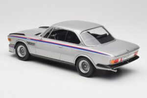 BMW 3.0 CSL E9 Polaris Silver Minichamps 1:18 155028135 Metall - pilt 5/6