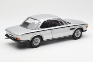 BMW 3.0 CSL E9 Hõbedane Minichamps 1:18 180029020 Metall - pilt 3/8