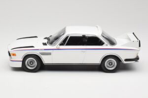 BMW 3.0 CSL E9 Valge Minichamps 1:18 155028136 Metall - pilt 3/6