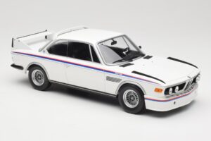 BMW 3.0 CSL E9 Valge Minichamps 1:18 155028136 Metall - pilt 4/6