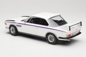 BMW 3.0 CSL E9 Valge Minichamps 1:18 155028136 Metall - pilt 5/6