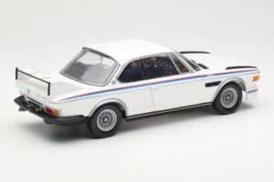 BMW 3.0 CSL E9 Spoilerkomplektiga Valge Minichamps 1:18 180029021 Metall - pilt 3/8