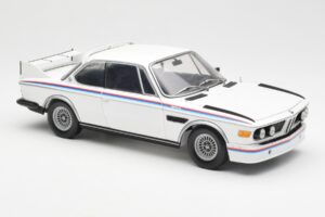 BMW 3.0 CSL E9 Spoilerkomplektiga Valge Minichamps 1:18 180029021 Metall - pilt 6/8