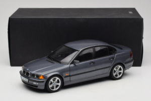 BMW 318i E46 Grey Metallic Edasimüüja Väljaanne UT Models 1:18 80430028459 Metall - pilt 8/8