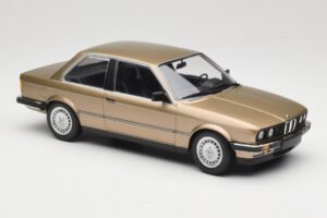 BMW 323i E30 Brown Metallic Minichamps 1:18 155026004 Metall - pilt 4/6