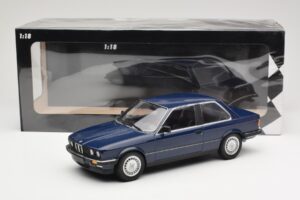 BMW 323i E30 Saturn Blue Minichamps 1:18 155026009 Metall - pilt 6/6