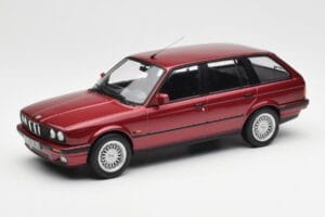 BMW 325i E30 Touring Punane Metallic Norev 1:18 183218 Metall
