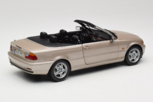 BMW 328i E46 Kabriolett Sand Beige Metallic Kyosho 1:18 80430009756 Metall - pilt 4/9