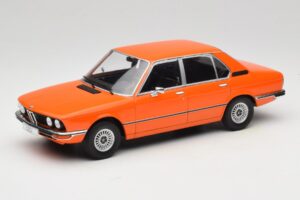 BMW 5 Series E12 Oranž MCG 1:18 MCG18540 Metall