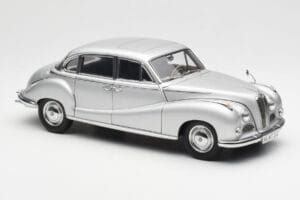 BMW 502 2.6 Luxus Super Hõbedane AUTOart 1:18 70593 Metall - pilt 6/8