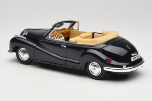 BMW 502 Kabriolett Must Maisto 1:18 31817 Metall - pilt 7/8