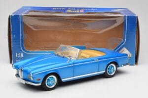 BMW 503 Cabriolet Riviera Blue Revell 1:18 08843 Metall - pilt 9/9