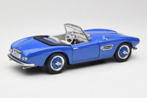 BMW 507 Touring Sport Kabriolett Sinine Revell 1:18 8810-M1 Metall - pilt 3/8