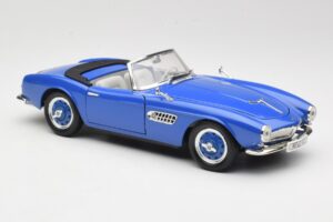 BMW 507 Touring Sport Kabriolett Sinine Revell 1:18 8810-M1 Metall - pilt 6/8